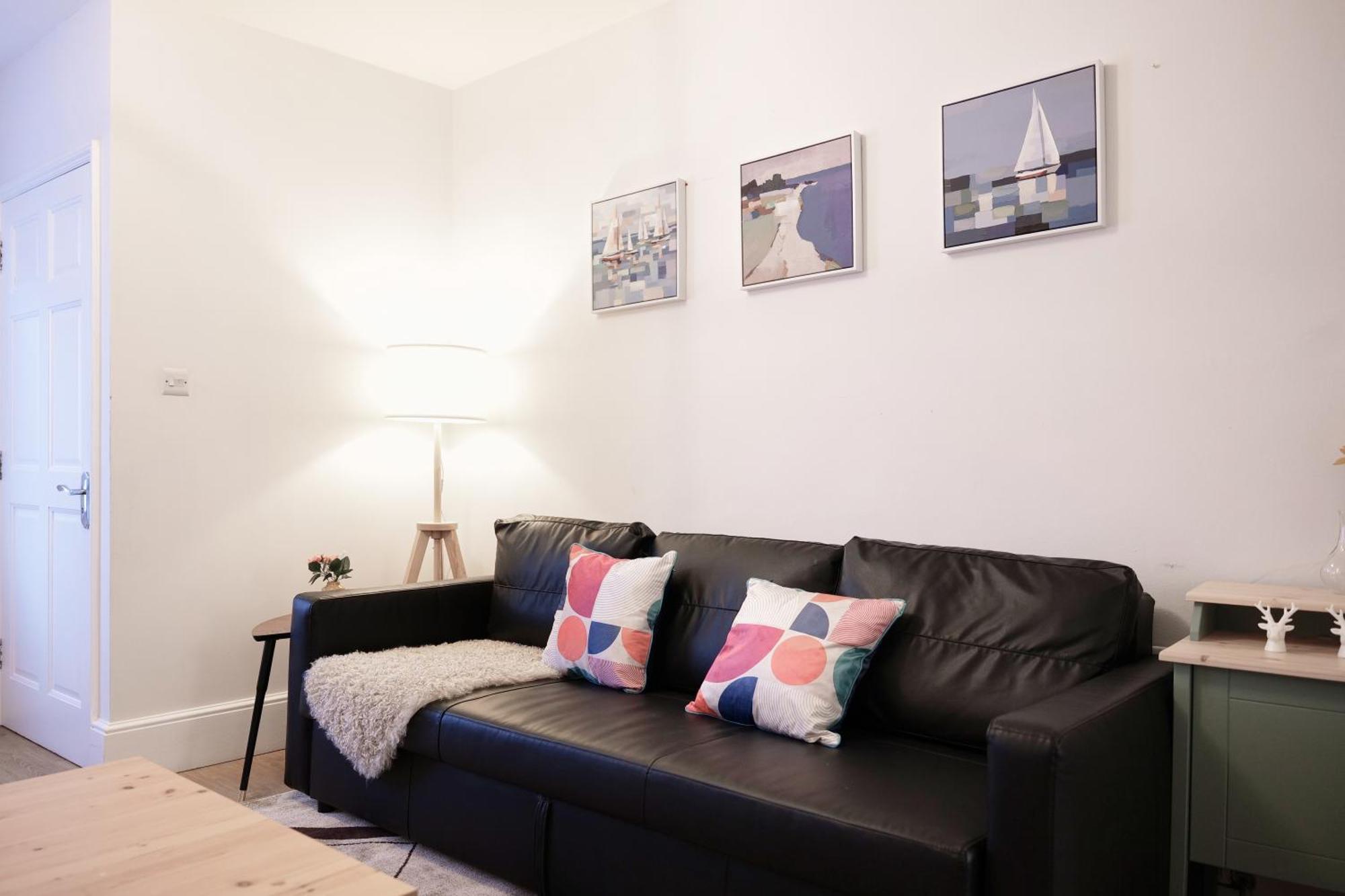 Villa 2 Bedroom House 12 Rutland Dublin